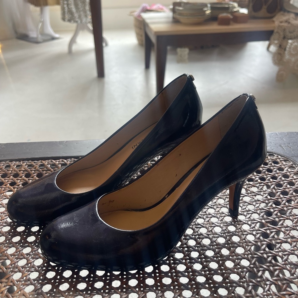 Navy Blue Antonio Melani Heels